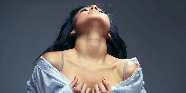 sensual-royalty-free-image-1717997722